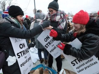 Chicago teachers strike web