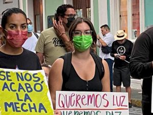 FueraLuma2