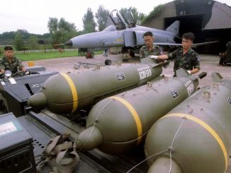 Cluster bombs