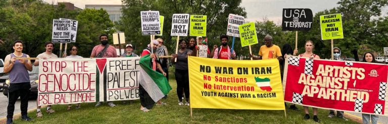 Youthagainstwarandracism2