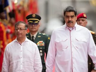 Petro maduro reunion e1754869231990